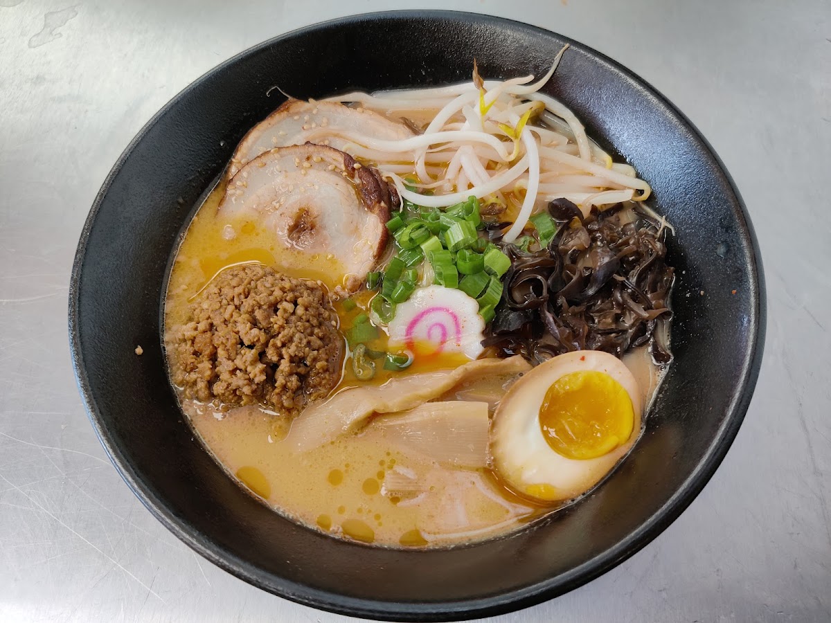 Naru Ramen - Photo 1