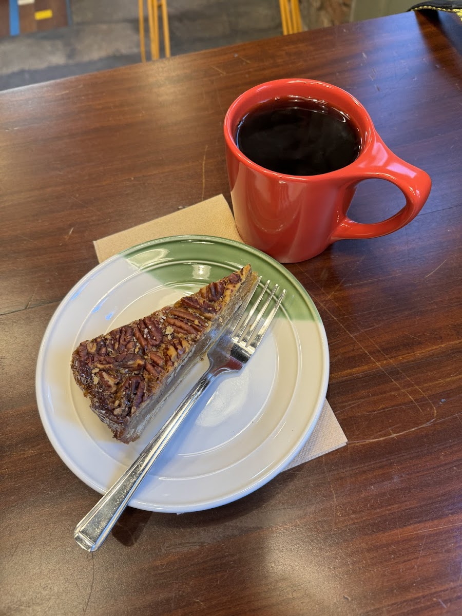 Mow's Coffee - Photo 5