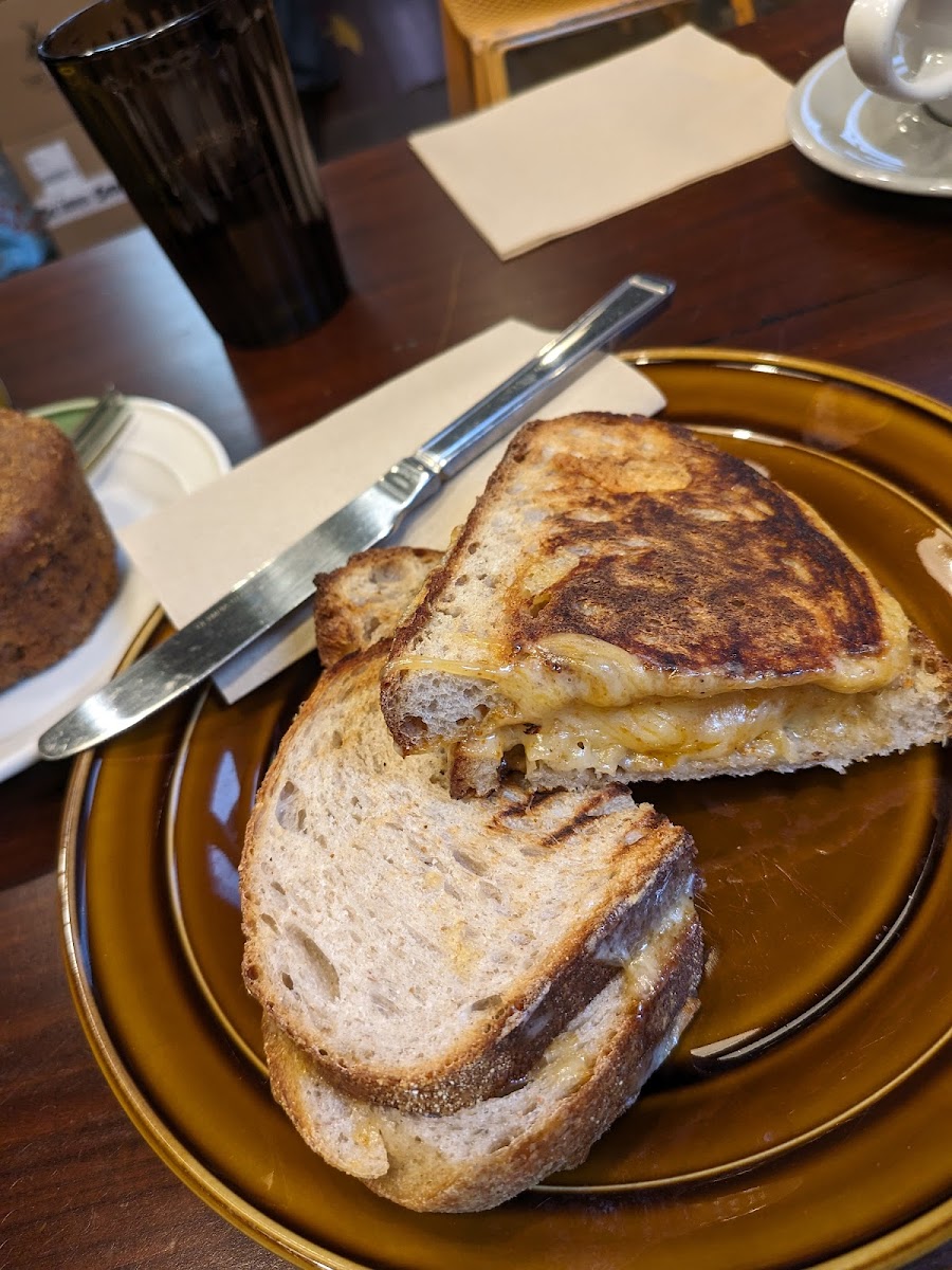 Mow's Coffee - Photo 7