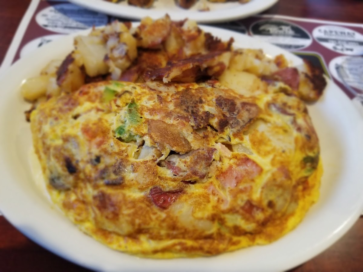 Omelet Factory - Photo 6