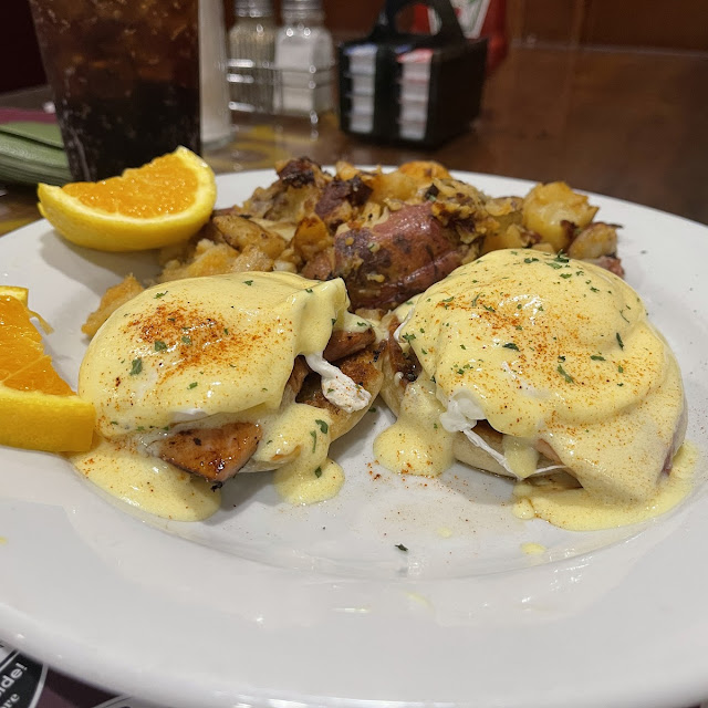 Eggs Benedict