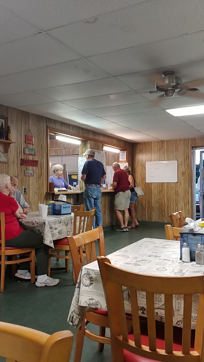 Pickle's Drive-In - Photo 6