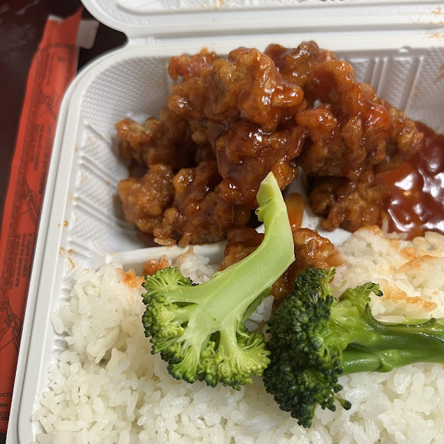 Sweet & Sour Chicken & Beef w Broccoli