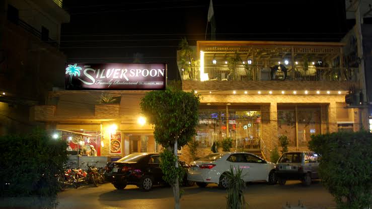Silver Spoon Restaurant Gujrat - Photo 2
