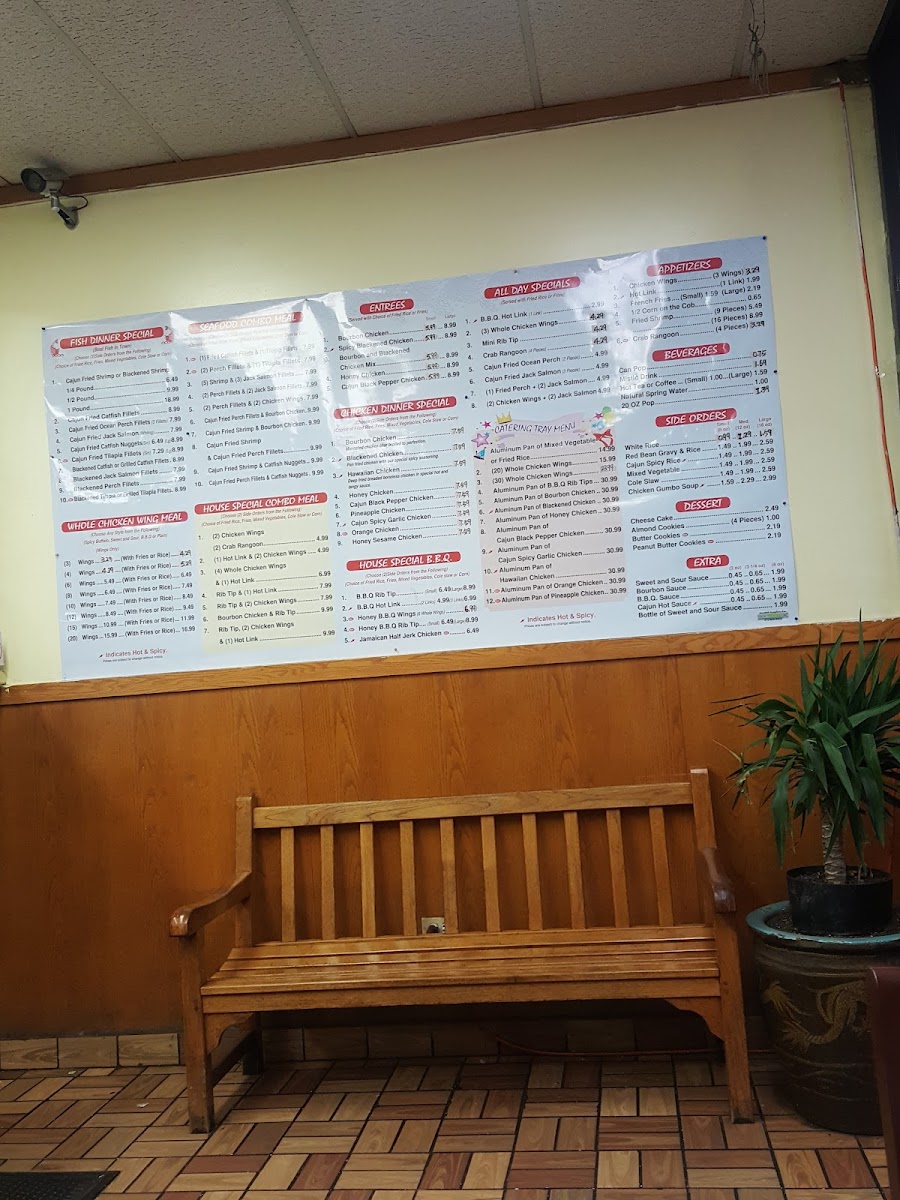 Wayne's BBQ & Cajun - Photo 3