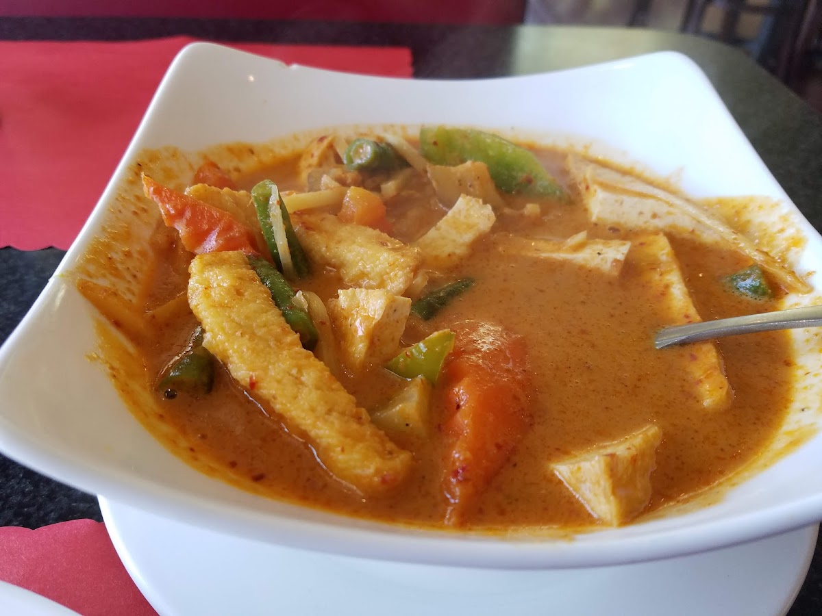 M&W Thai Restaurant - Photo 2