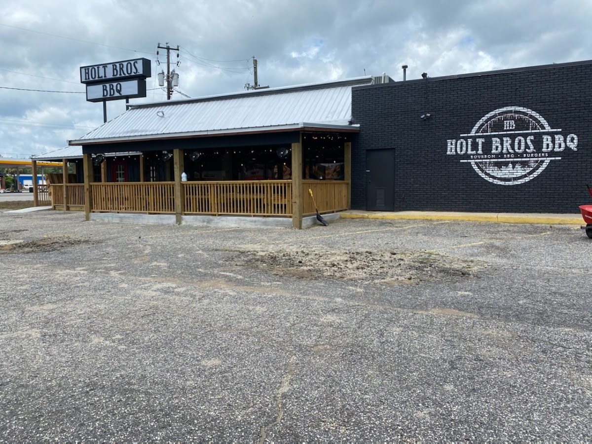 Holt Brothers BBQ - Darlington - Photo 6