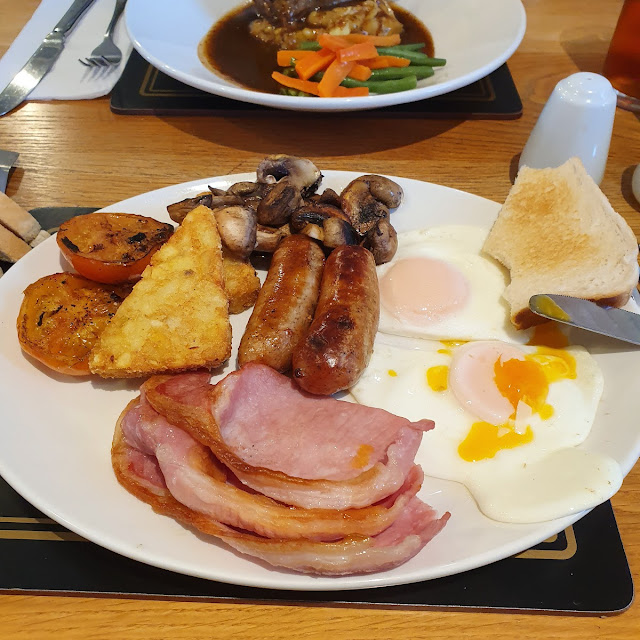 All Breakfast Other Dish Is Lamb Shank