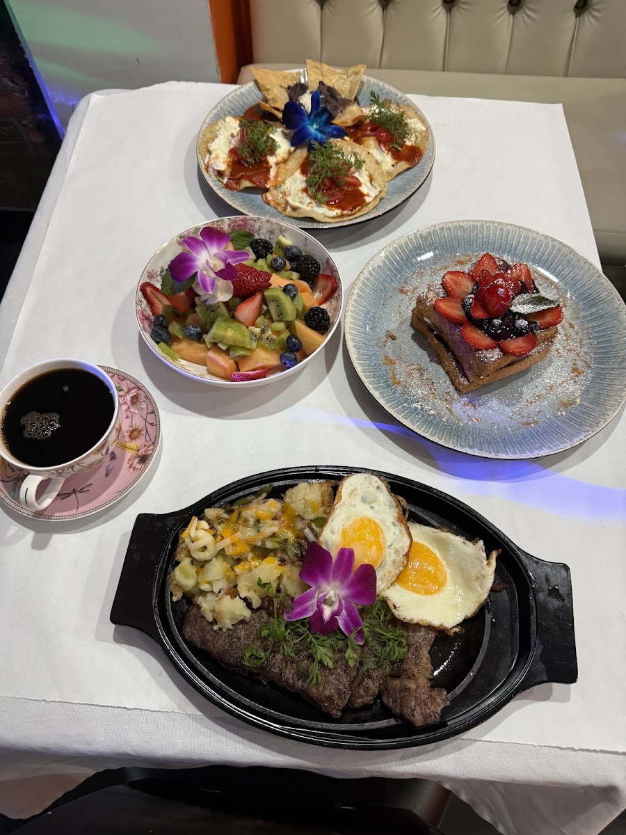 Anita's Cuisine - Photo 2