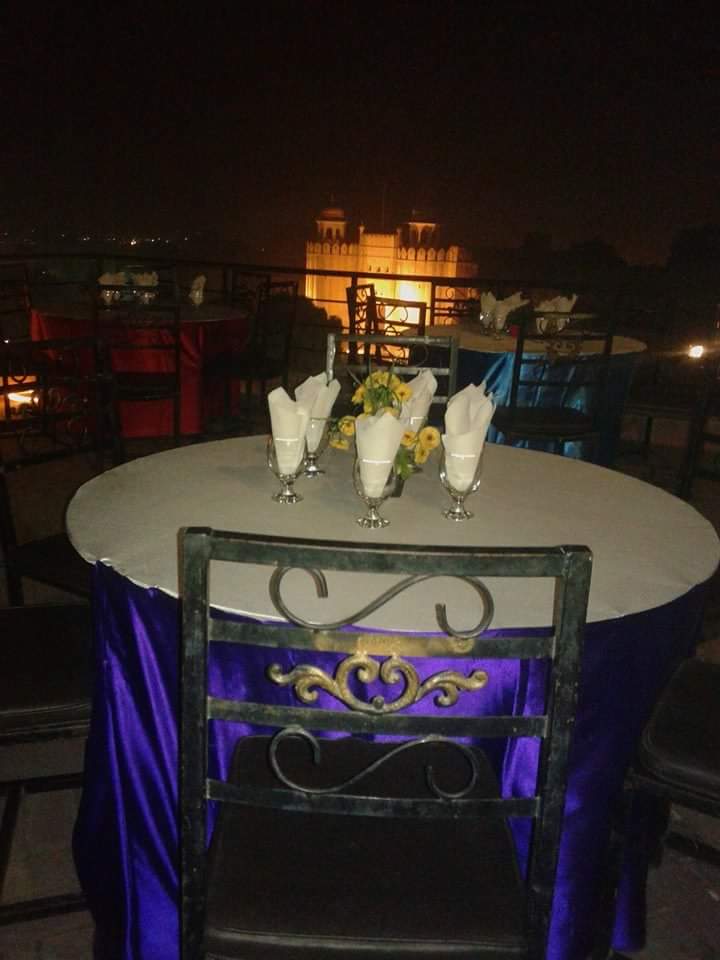 Riwaj Restaurant