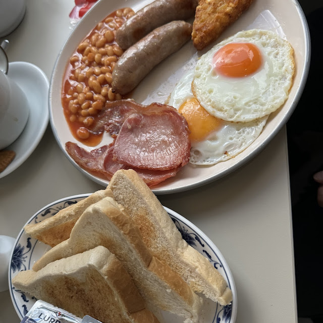 English Breakfast