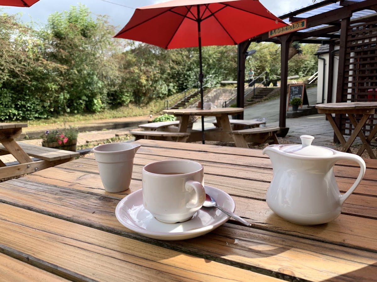 Lockside Cafe - Photo 4