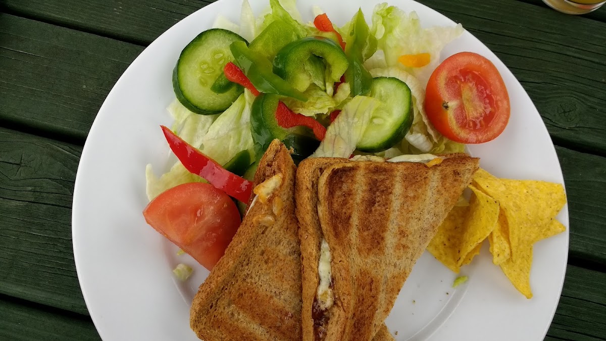 Lockside Cafe - Photo 7