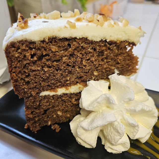 Carrot & Ginger Cake
