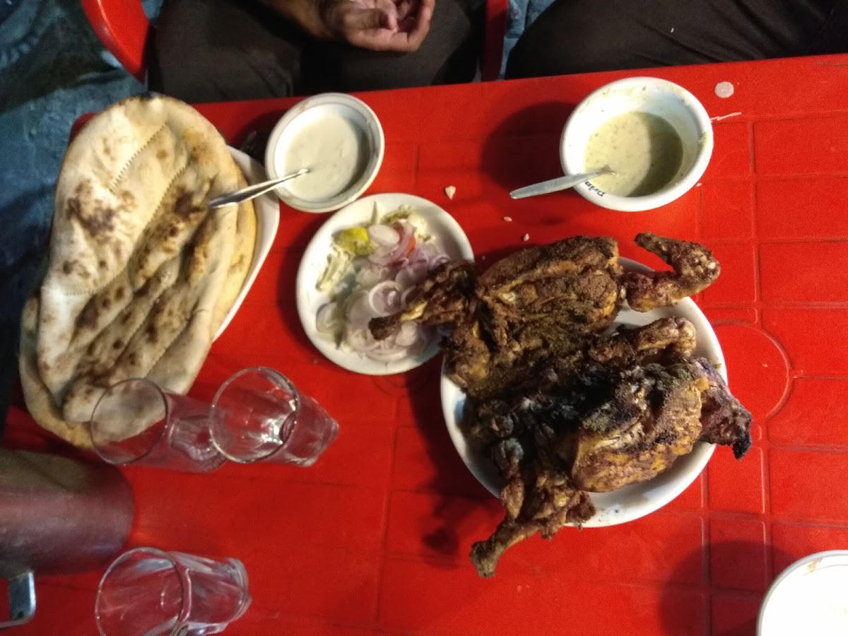 Kiyani Sajji & Restaurant - Photo 3