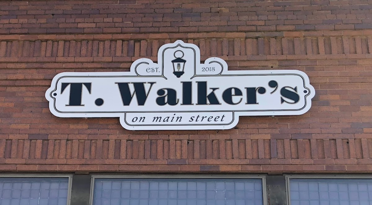T.Walker’s On Main Street - Photo 2