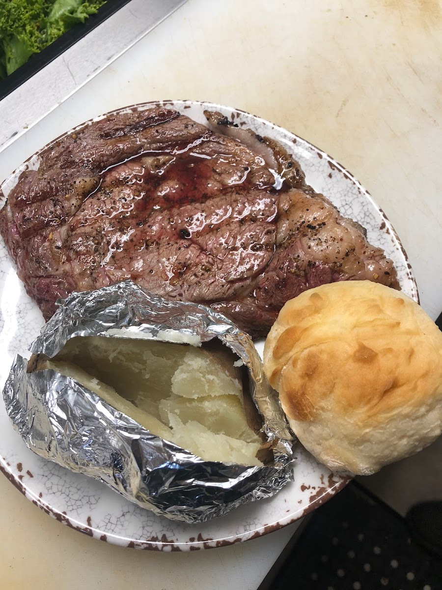 T.Walker’s On Main Street - Photo 8