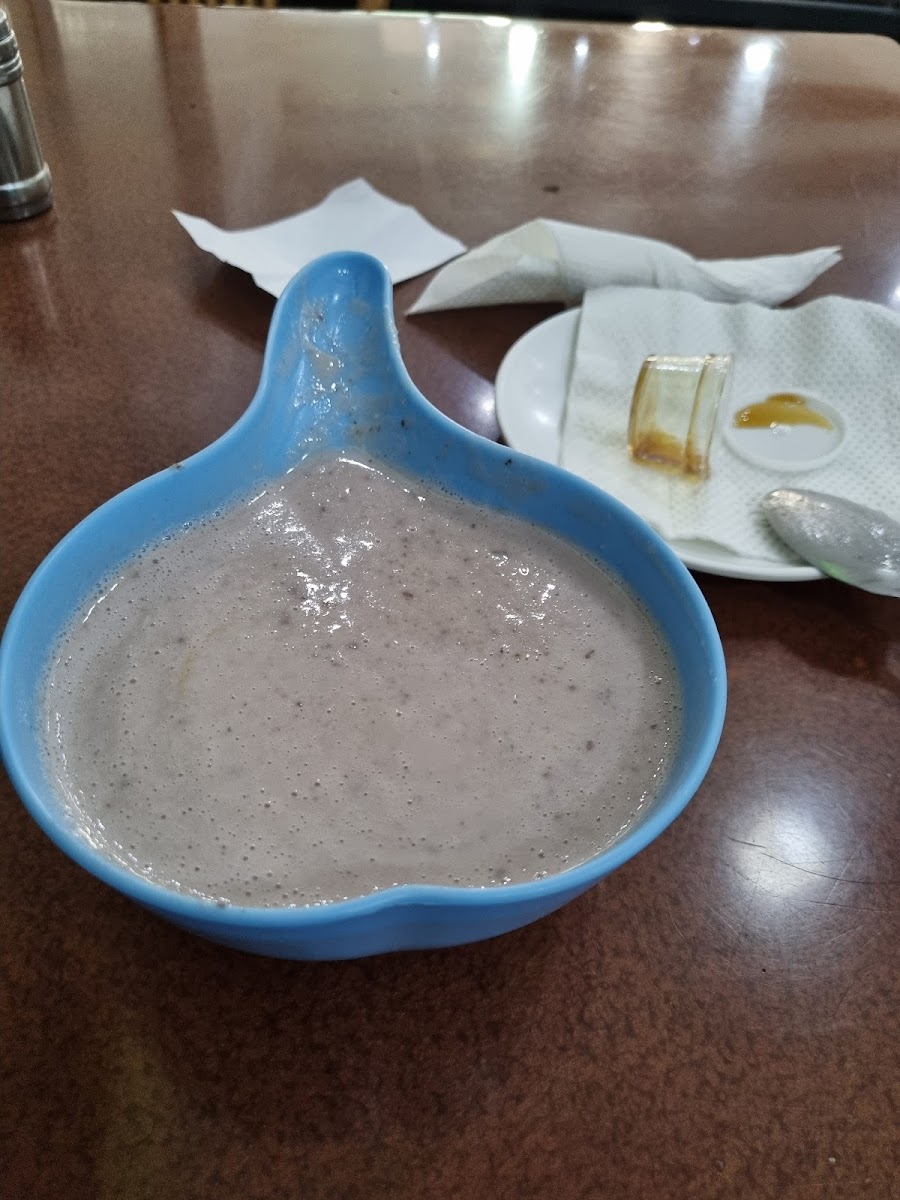 G&R Restaurant - Photo 2