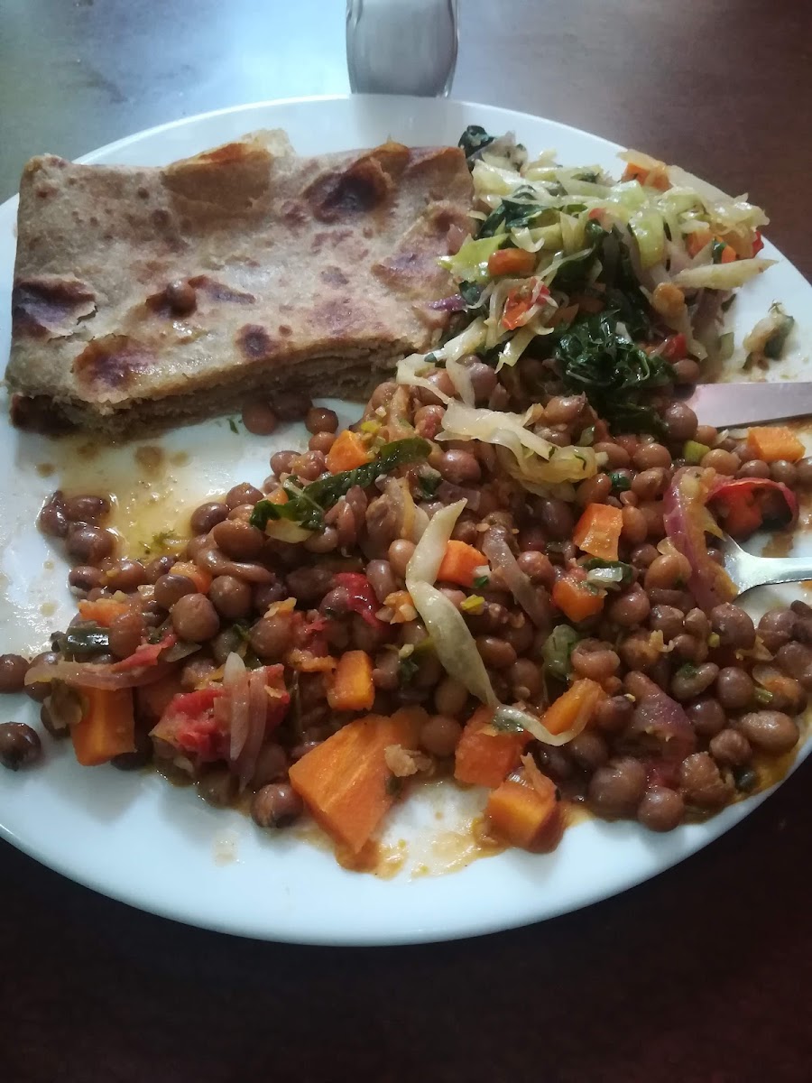 G&R Restaurant - Photo 8