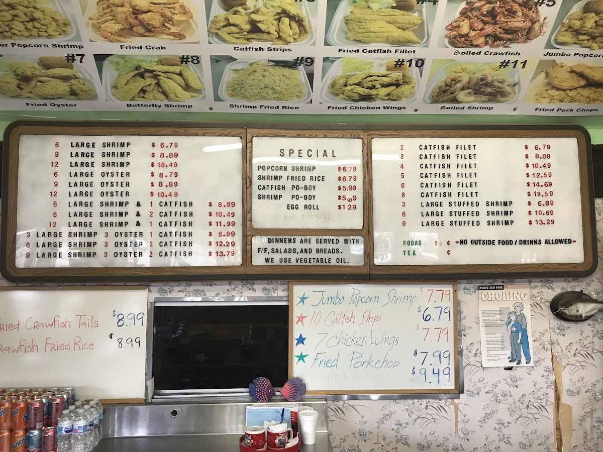 Vince's Seafood - Photo 1