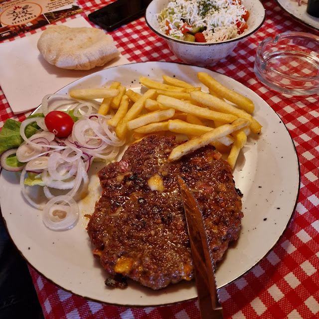 Pivska Pljeskavica