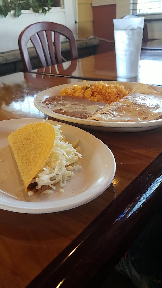 Amigos Mexican Grill - Photo 6