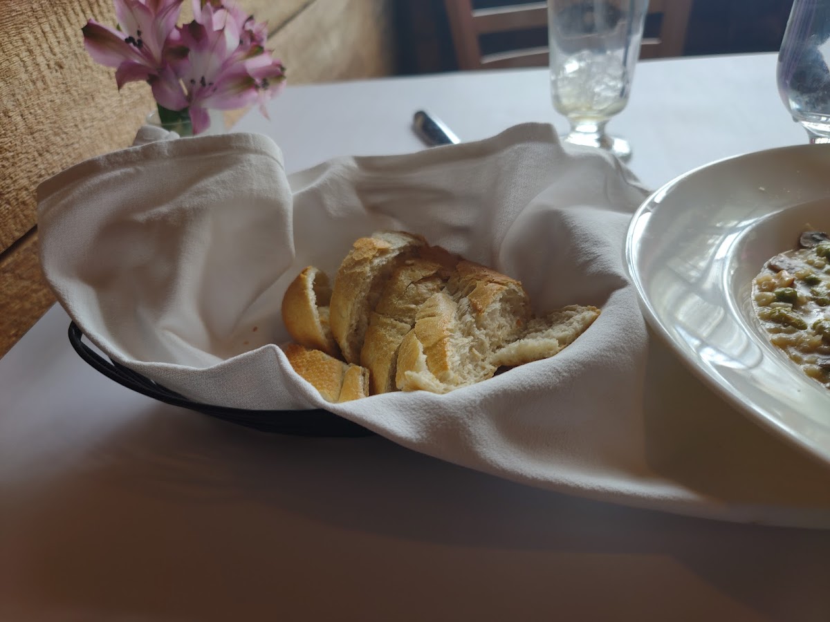 Anthony's Restaurant & Bistro - Photo 3