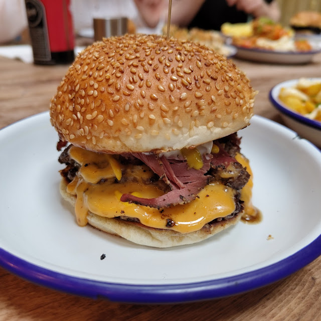 Ludlow St Burger