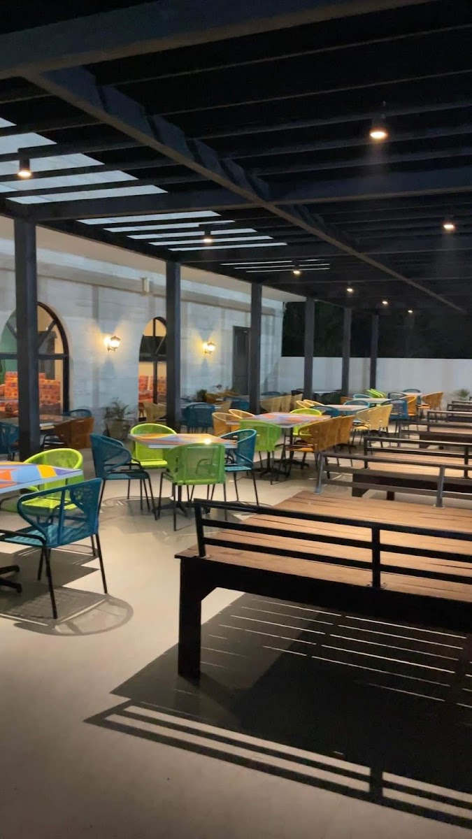 GT Road Cafe Lodhran - Photo 2
