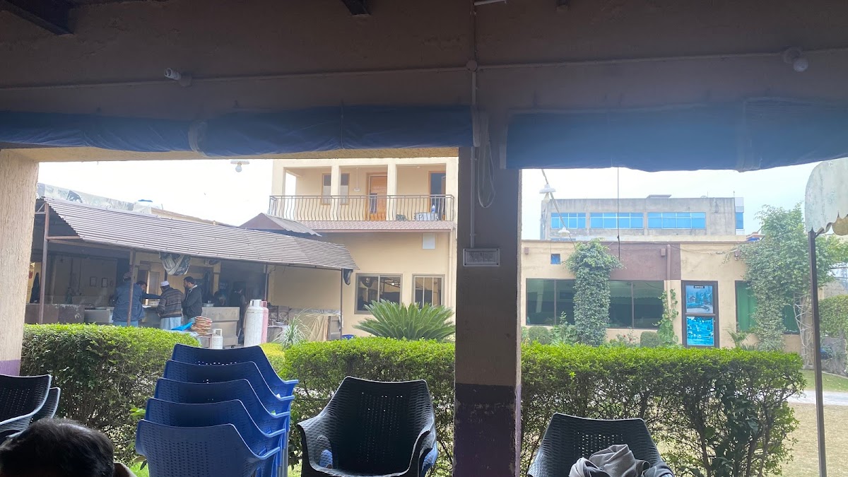Village Shinwari Tikka Hutt - Photo 9