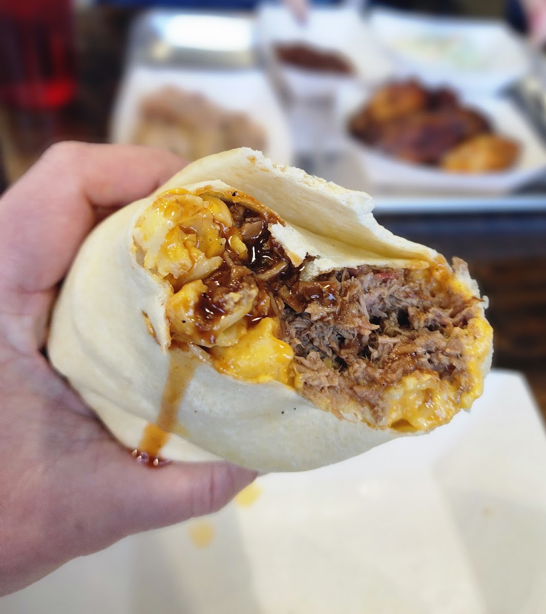Outlaw Smokehouse - Photo 7