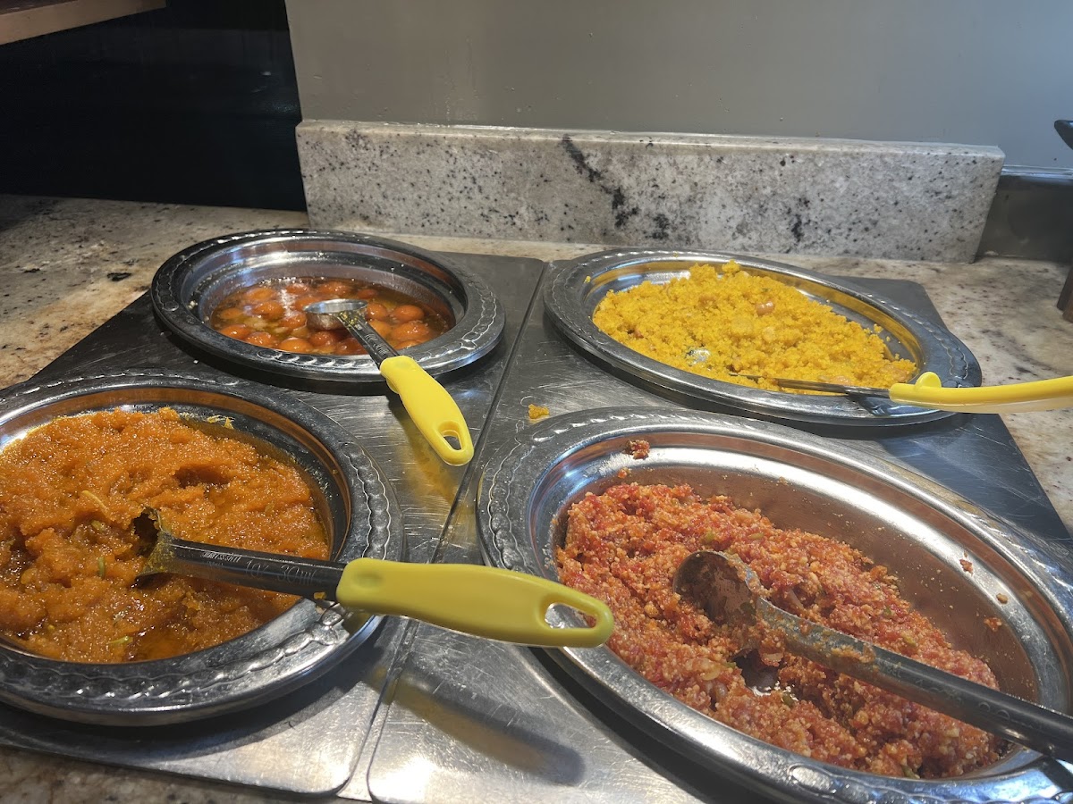Brar's Grand Buffet - Photo 3