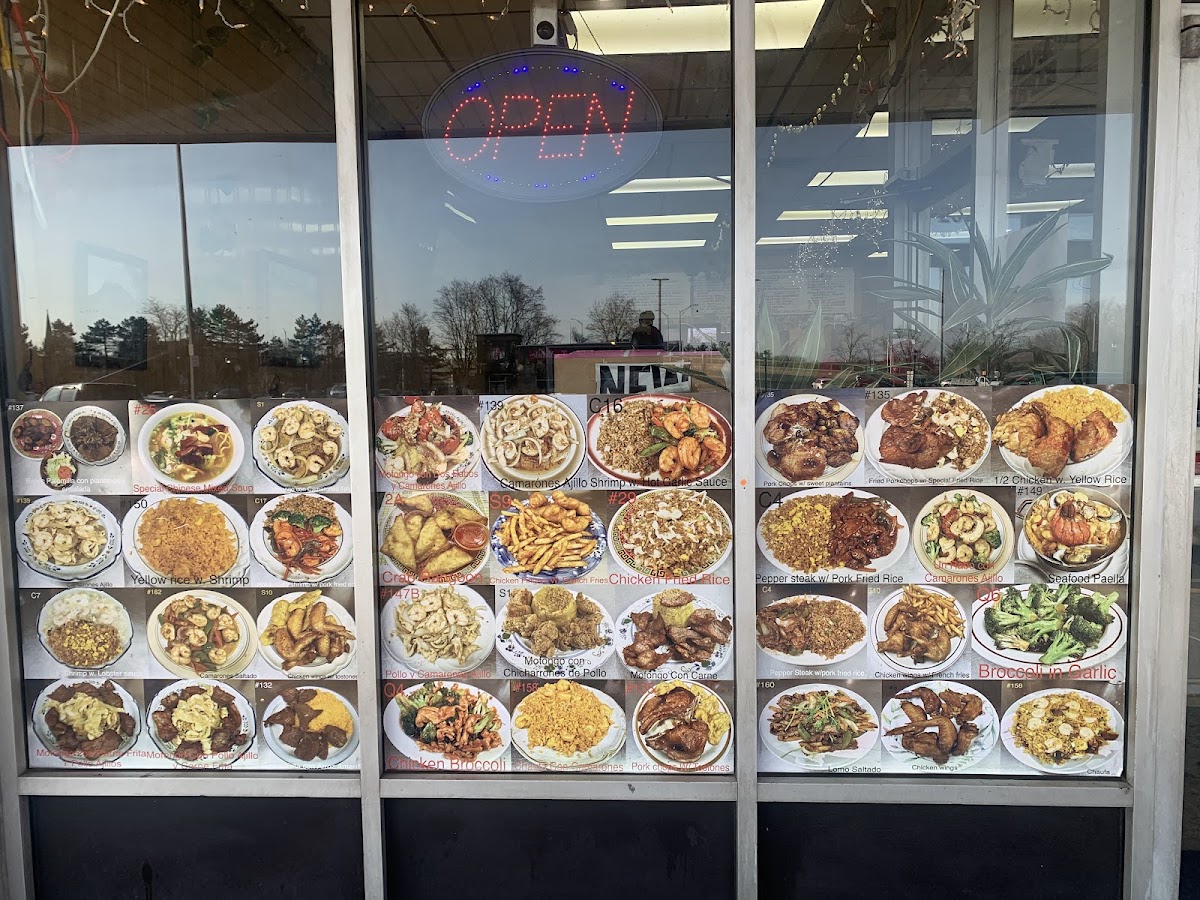 Chinatown Express Kitchen - Photo 2
