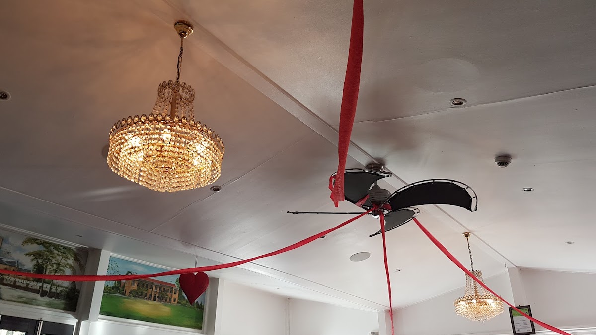 The Park Cafe - Photo 6