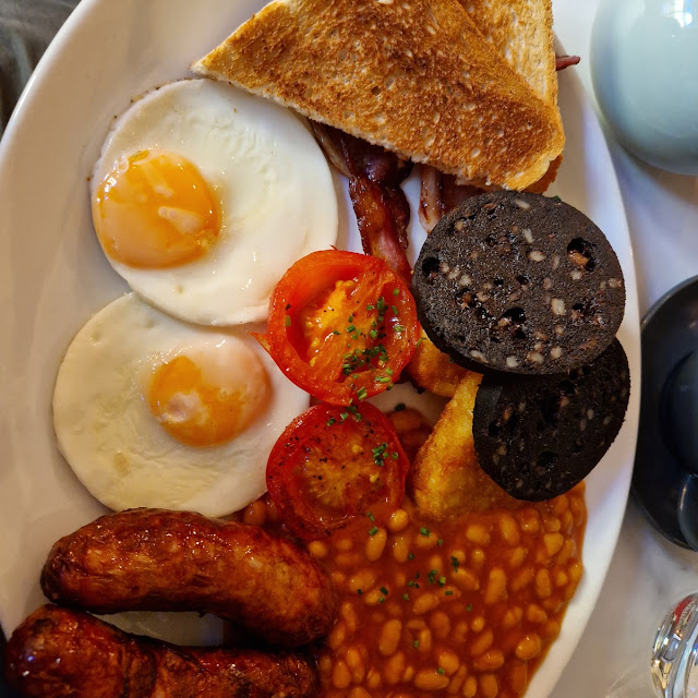English Breakfast