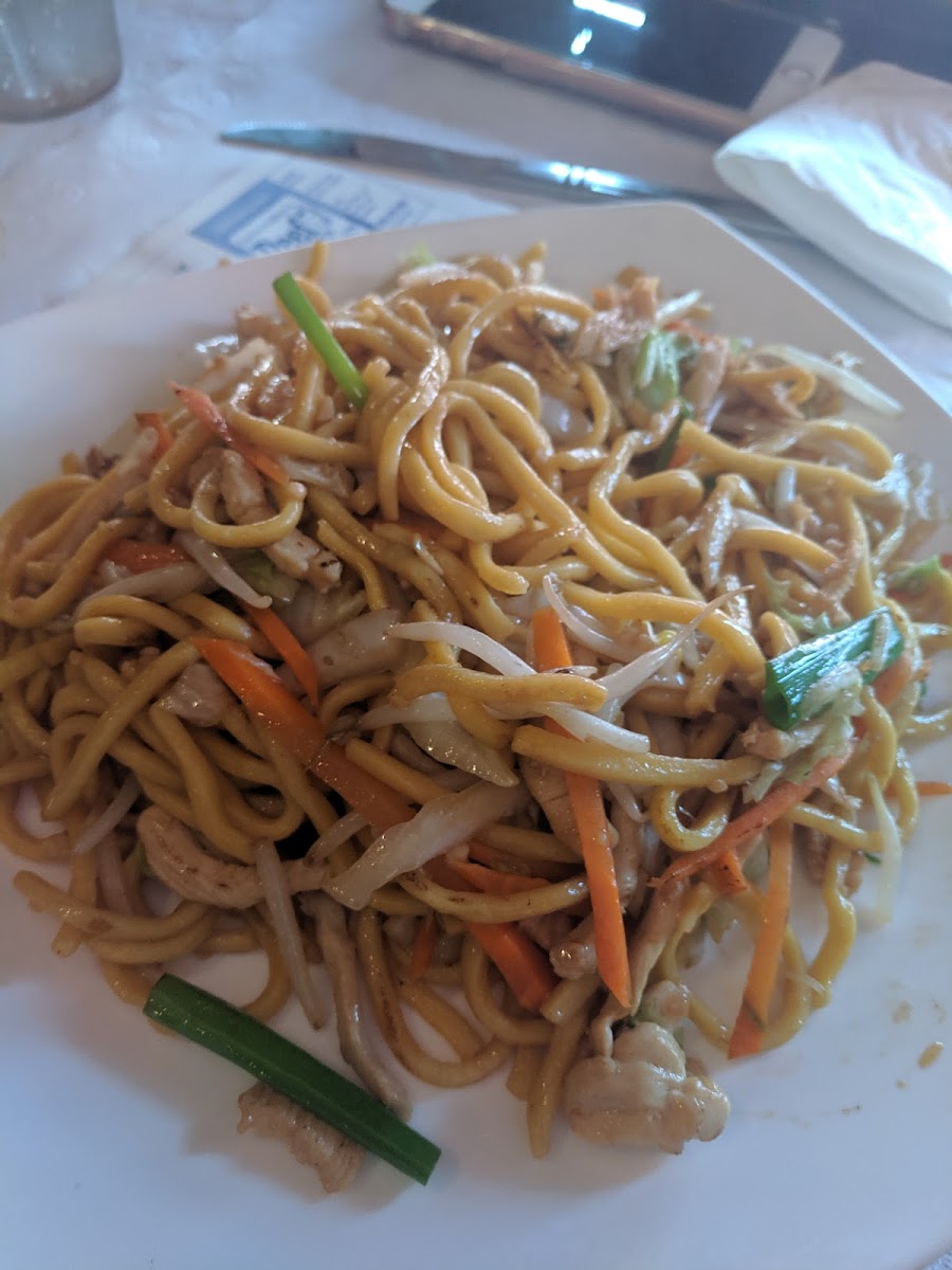 Fai's Chinese Restaurant - Photo 5