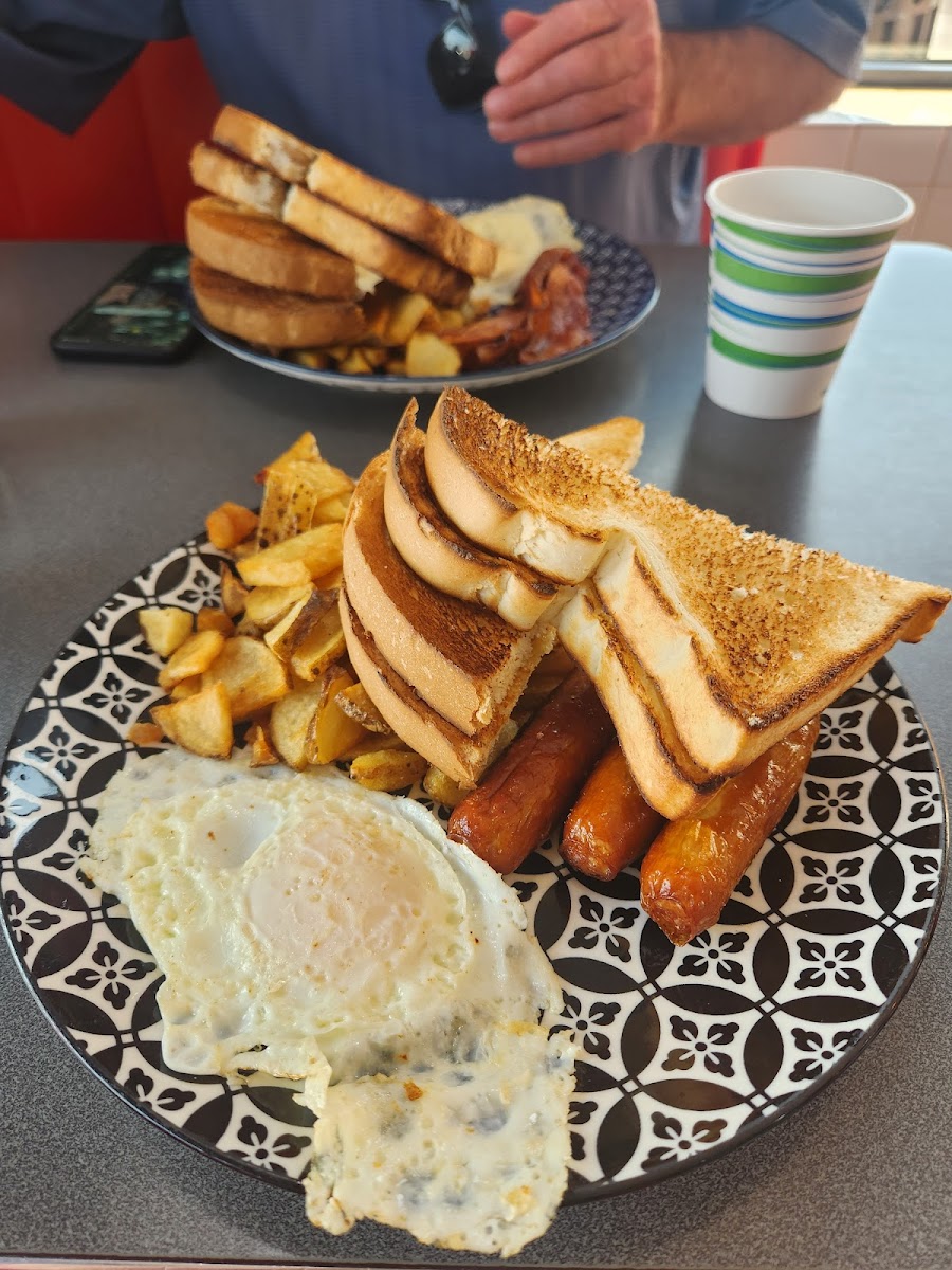 Dohboy's Diner - Photo 8