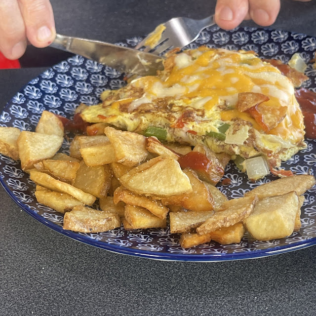 Breakfast Poutine