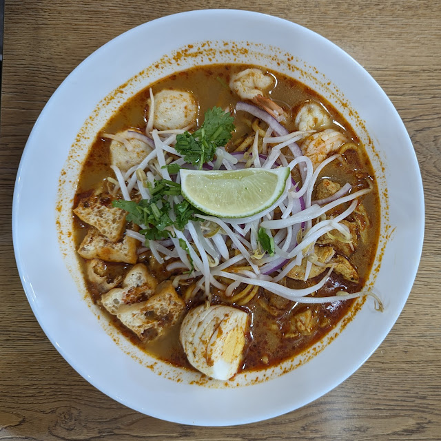 Seafood Laksa