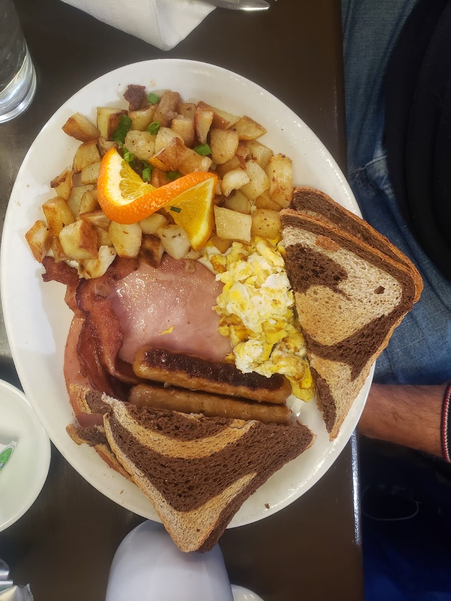 Lunch Matters... Breakfast Too - Photo 3