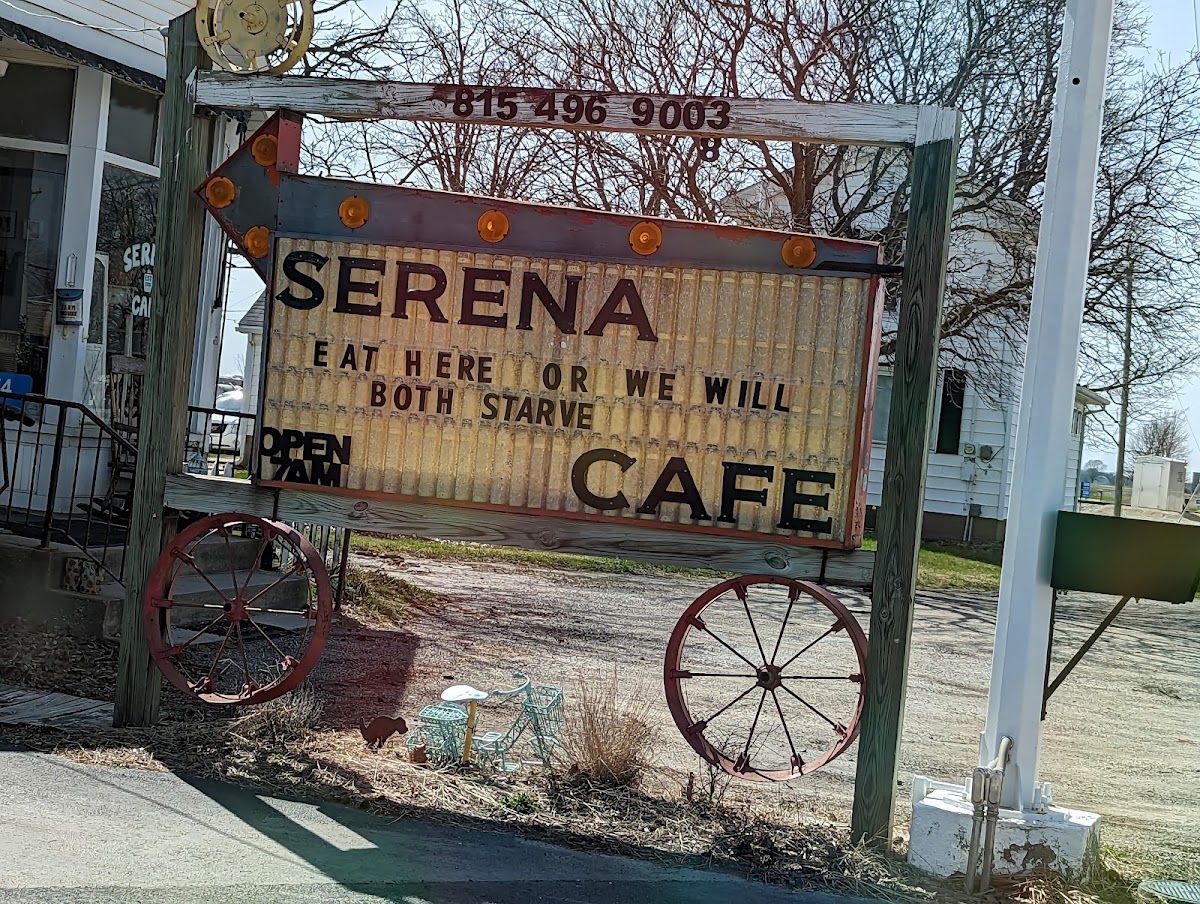 Serena Cafe - Photo 4