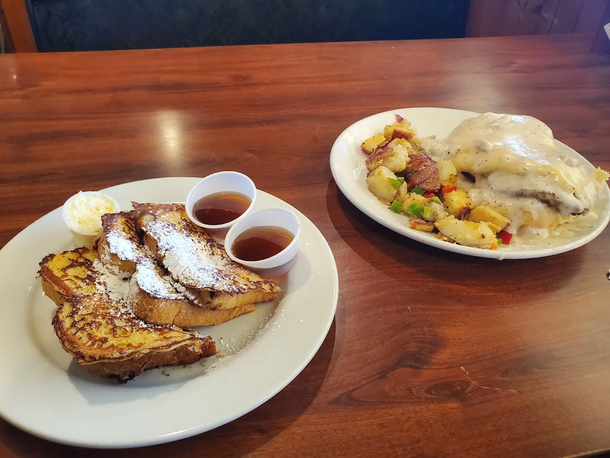 Yosemite Falls Cafe - Blackstone - Photo 4