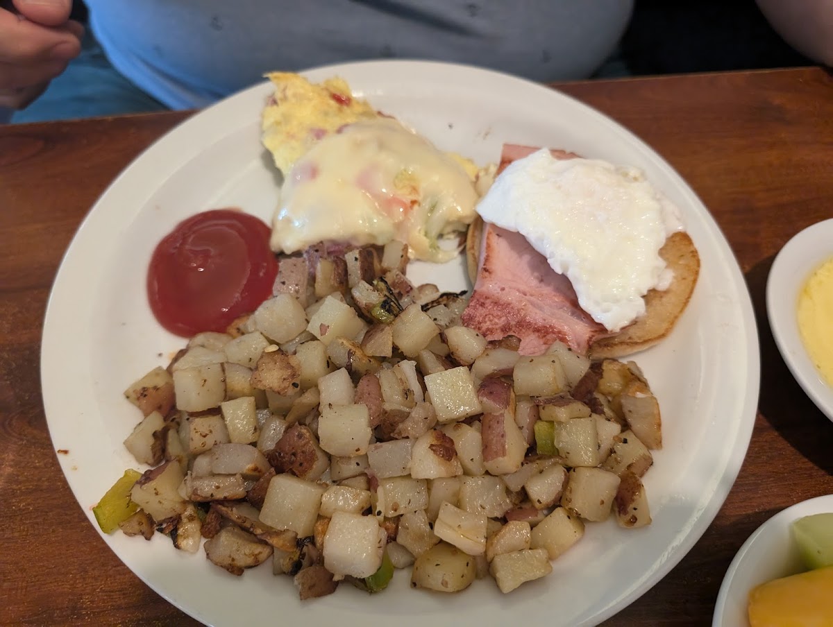 Yosemite Falls Cafe - Blackstone - Photo 7