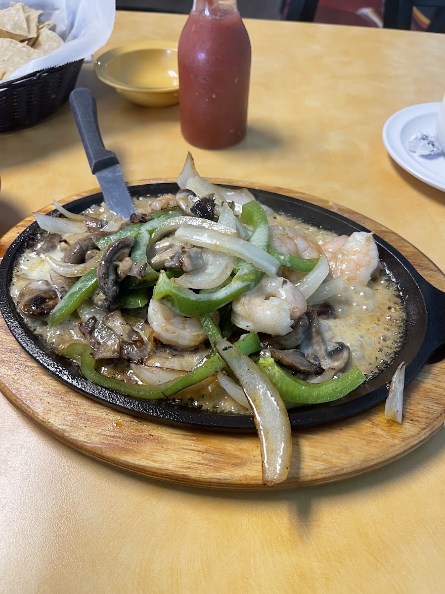 Popi’s Mexican Restaurant - Photo 2