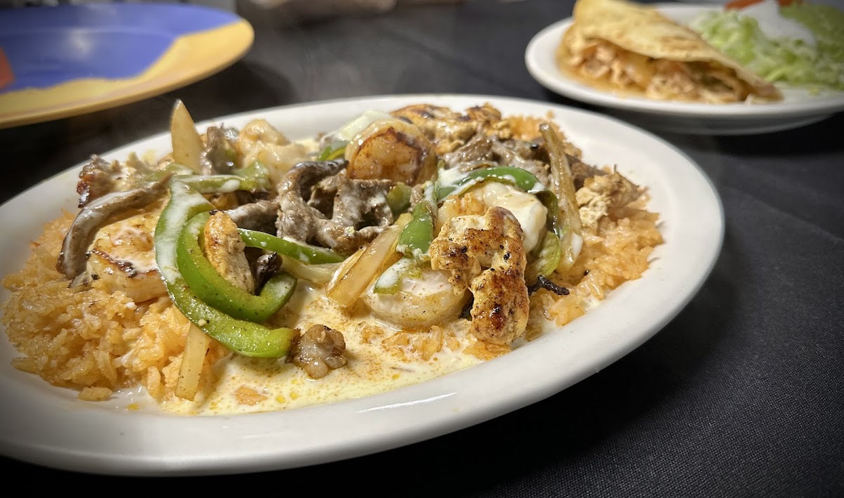 El VALLARTA MEXICAN RESTAURANT