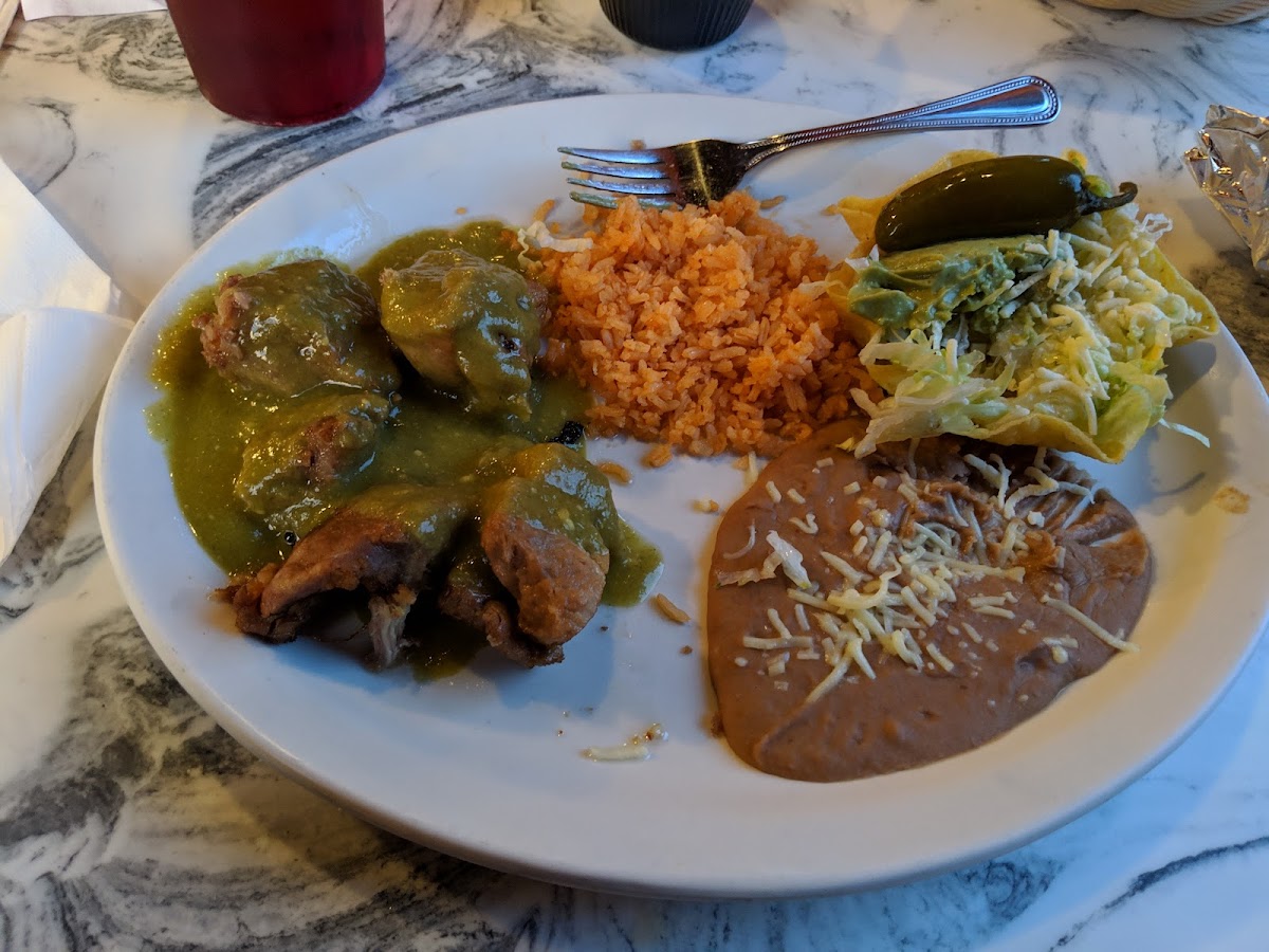 El VALLARTA MEXICAN RESTAURANT - Photo 3