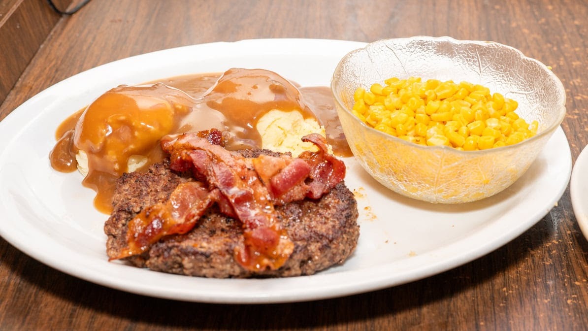 Firehouse Cafe - Photo 1