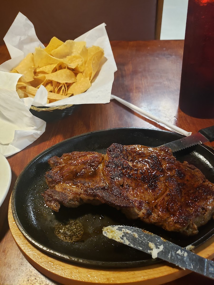 La Cueva Mexican Restaurant - Photo 1