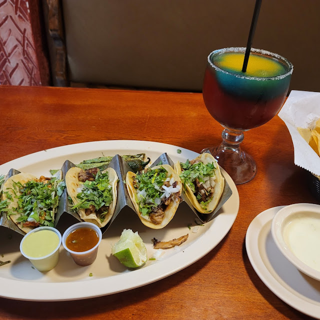 Street Tacos De Carnitas Dinner