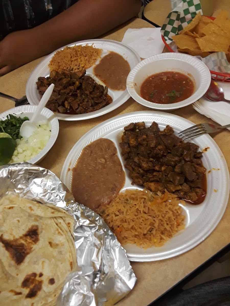 Tacos Sarandeados Juanito - Photo 3